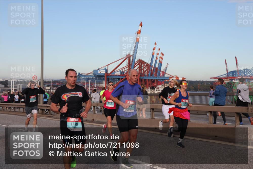 03.10.2024 - Köhlbrandbrückenlauf Matties Gatica Varas http://msf.ph/oto/7211098 03.10.2024 09:36:22 Position 2 1185, 1119, 1117, 493, 1575 meine-sportfotos.de