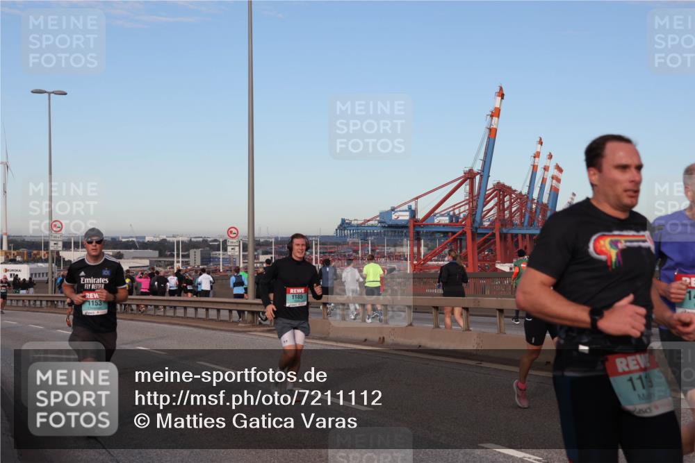 03.10.2024 - Köhlbrandbrückenlauf Matties Gatica Varas http://msf.ph/oto/7211112 03.10.2024 09:36:23 Position 2 1153, 500, 1, 1185, 118 meine-sportfotos.de