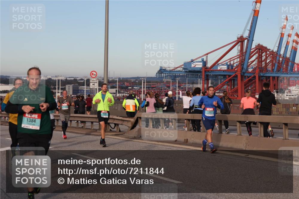 03.10.2024 - Köhlbrandbrückenlauf Matties Gatica Varas http://msf.ph/oto/7211844 03.10.2024 09:36:52 Position 2 1384, 1416, 1, 500, 1348, 1447 meine-sportfotos.de
