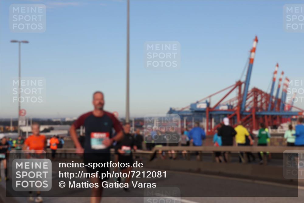 03.10.2024 - Köhlbrandbrückenlauf Matties Gatica Varas http://msf.ph/oto/7212081 03.10.2024 09:37:06 Position 2  meine-sportfotos.de