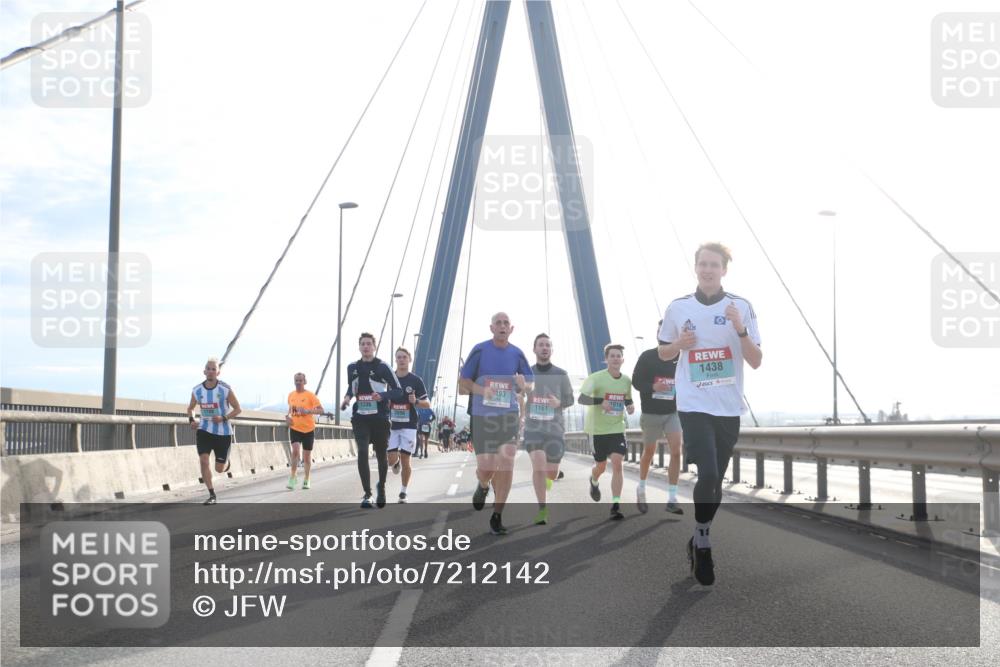03.10.2024 - Köhlbrandbrückenlauf Jannik Wohlers http://msf.ph/oto/7212142 03.10.2024 09:21:06 Position 1 1206, 1438, 493, 1914, 1161 meine-sportfotos.de