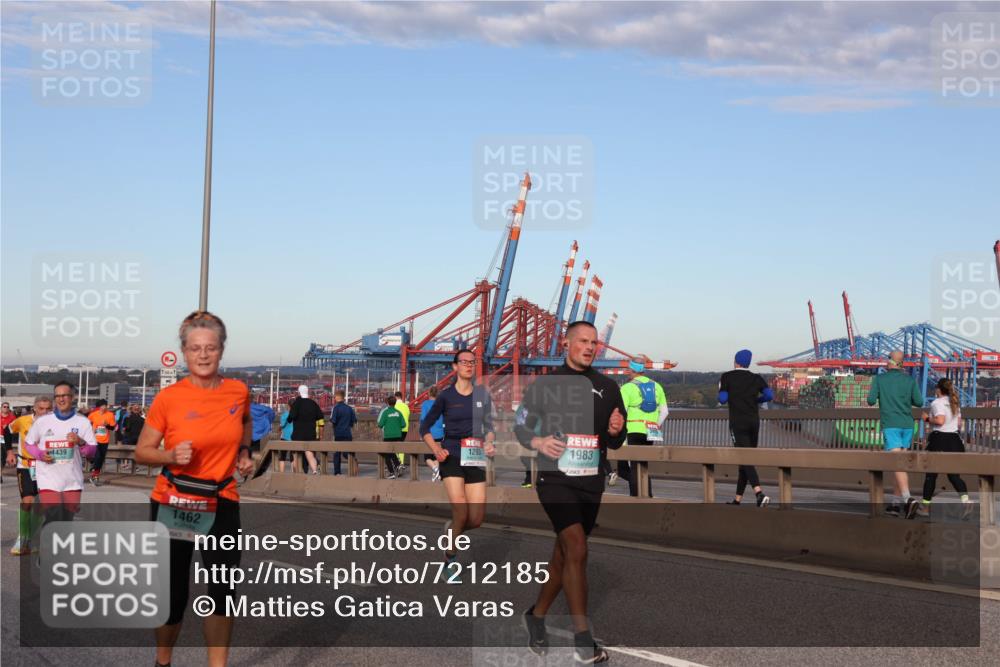 03.10.2024 - Köhlbrandbrückenlauf Matties Gatica Varas http://msf.ph/oto/7212185 03.10.2024 09:37:09 Position 2 1439, 1500, 1, 1462, 1983 meine-sportfotos.de