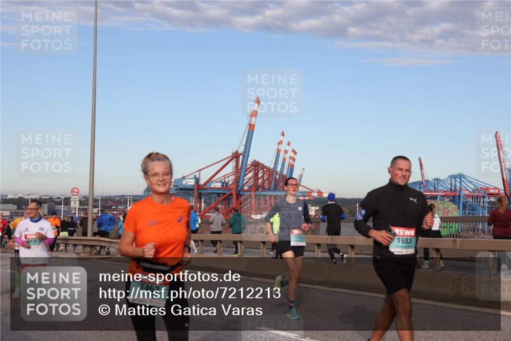 03.10.2024 - Köhlbrandbrückenlauf Matties Gatica Varas http://msf.ph/oto/7212213 03.10.2024 09:37:10 Position 2 1439, 1500, 1, 1462, 1293, 1, 1983 meine-sportfotos.de