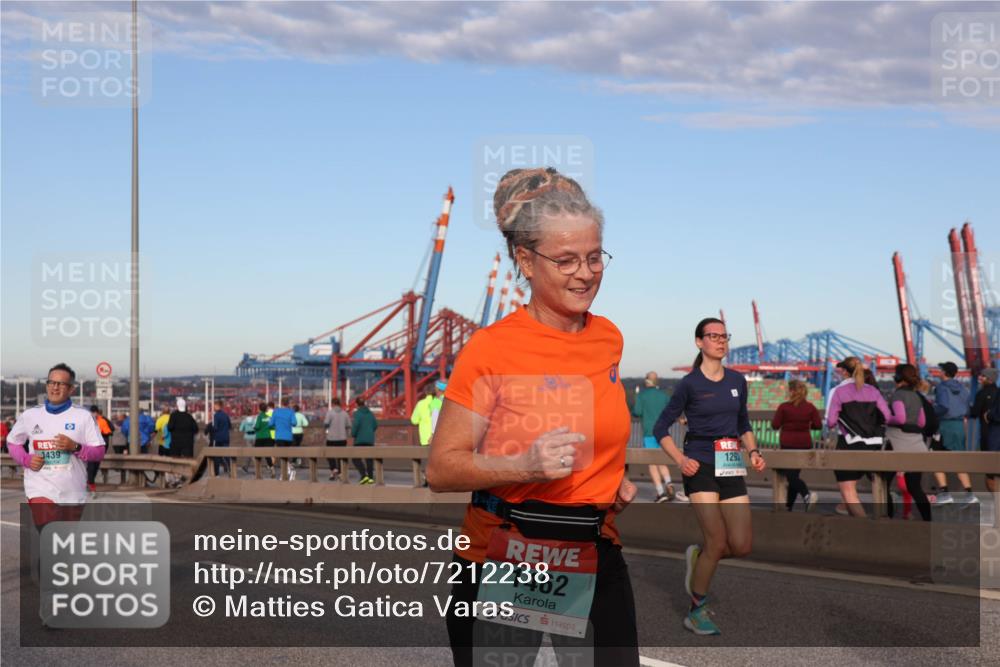 03.10.2024 - Köhlbrandbrückenlauf Matties Gatica Varas http://msf.ph/oto/7212238 03.10.2024 09:37:11 Position 2 1439, 1462, 1290 meine-sportfotos.de
