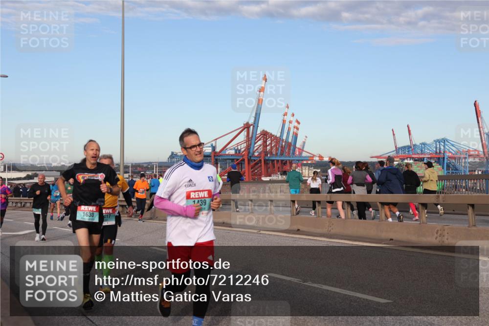 03.10.2024 - Köhlbrandbrückenlauf Matties Gatica Varas http://msf.ph/oto/7212246 03.10.2024 09:37:12 Position 2 1630, 417, 1439 meine-sportfotos.de