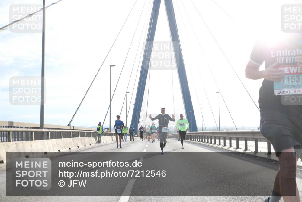 03.10.2024 - Köhlbrandbrückenlauf Jannik Wohlers http://msf.ph/oto/7212546 03.10.2024 09:21:12 Position 1 1153 meine-sportfotos.de