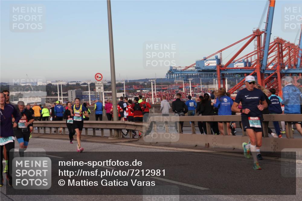 03.10.2024 - Köhlbrandbrückenlauf Matties Gatica Varas http://msf.ph/oto/7212981 03.10.2024 09:37:40 Position 2 1166, 1189, 346, 500, 2002 meine-sportfotos.de