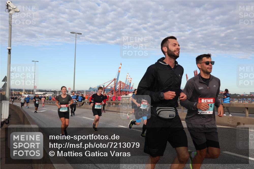 03.10.2024 - Köhlbrandbrückenlauf Matties Gatica Varas http://msf.ph/oto/7213079 03.10.2024 09:37:45 Position 2 1344, 1370, 3468, 14 meine-sportfotos.de