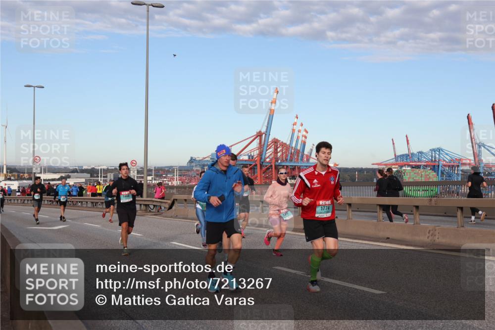 03.10.2024 - Köhlbrandbrückenlauf Matties Gatica Varas http://msf.ph/oto/7213267 03.10.2024 09:37:54 Position 2 1498, 1774, 19 meine-sportfotos.de