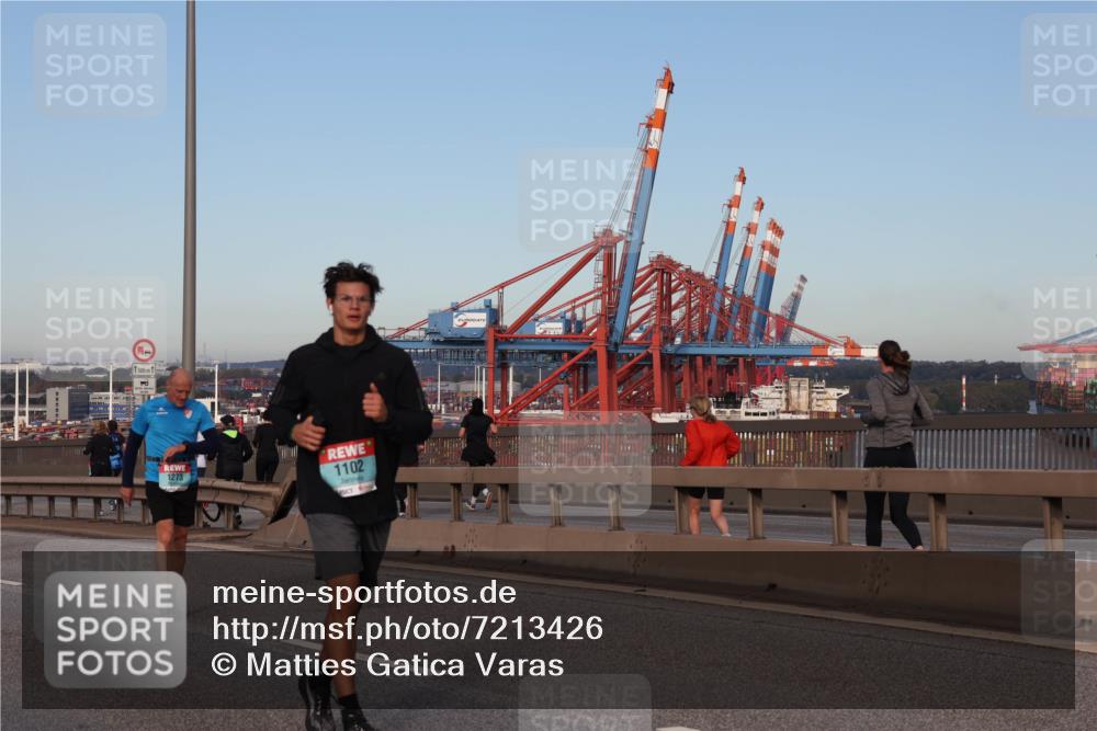 03.10.2024 - Köhlbrandbrückenlauf Matties Gatica Varas http://msf.ph/oto/7213426 03.10.2024 09:38:01 Position 2 1500, 1, 1273, 1102 meine-sportfotos.de