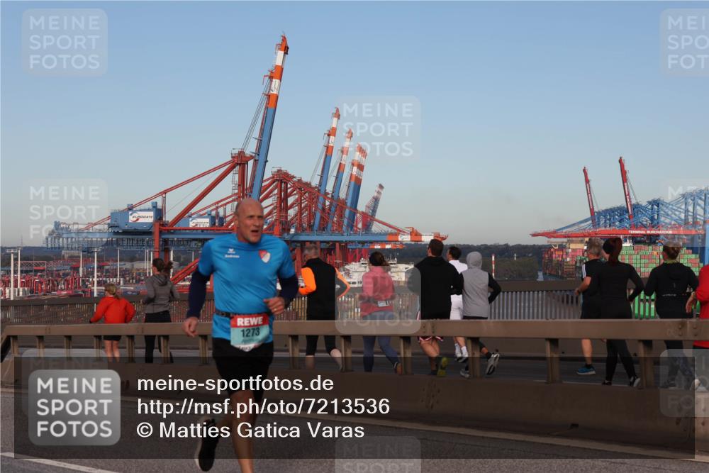 03.10.2024 - Köhlbrandbrückenlauf Matties Gatica Varas http://msf.ph/oto/7213536 03.10.2024 09:38:05 Position 2 1273 meine-sportfotos.de
