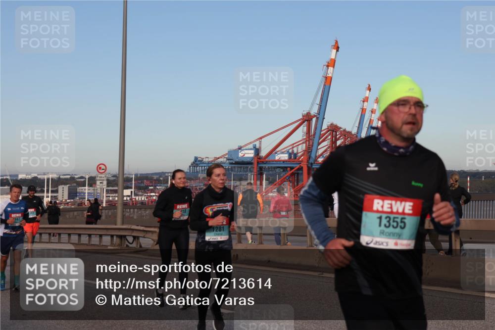 03.10.2024 - Köhlbrandbrückenlauf Matties Gatica Varas http://msf.ph/oto/7213614 03.10.2024 09:38:07 Position 2 187, 264, 500, 1, 1281, 1355 meine-sportfotos.de