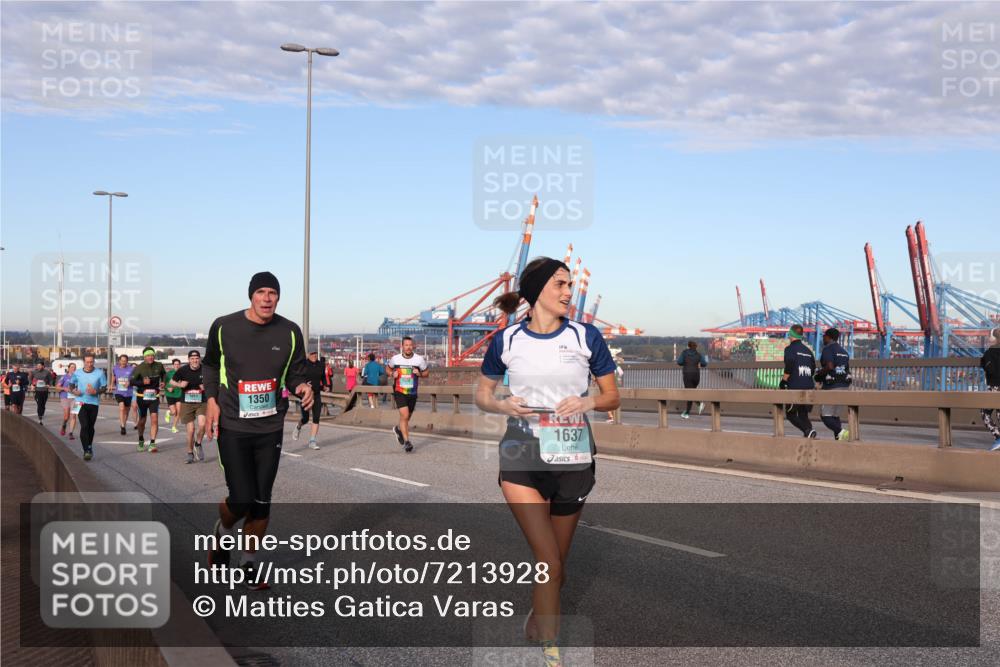 03.10.2024 - Köhlbrandbrückenlauf Matties Gatica Varas http://msf.ph/oto/7213928 03.10.2024 09:38:16 Position 2 1350, 1637 meine-sportfotos.de