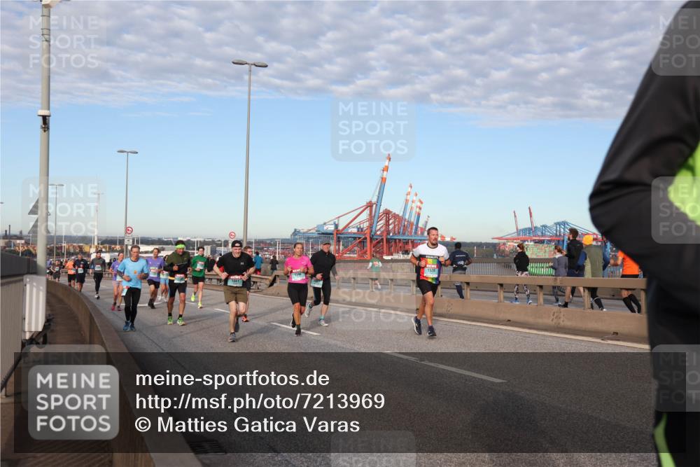 03.10.2024 - Köhlbrandbrückenlauf Matties Gatica Varas http://msf.ph/oto/7213969 03.10.2024 09:38:18 Position 2  meine-sportfotos.de