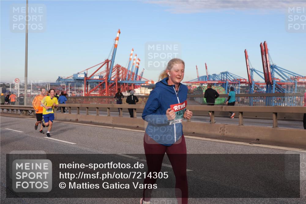 03.10.2024 - Köhlbrandbrückenlauf Matties Gatica Varas http://msf.ph/oto/7214305 03.10.2024 09:38:31 Position 2 1378 meine-sportfotos.de