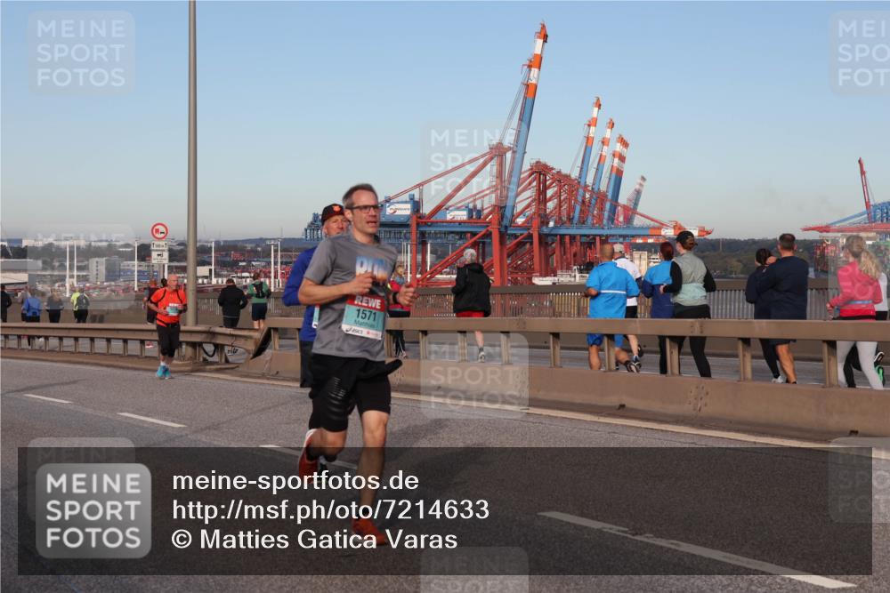 03.10.2024 - Köhlbrandbrückenlauf Matties Gatica Varas http://msf.ph/oto/7214633 03.10.2024 09:38:40 Position 2 1500, 1, 1571 meine-sportfotos.de