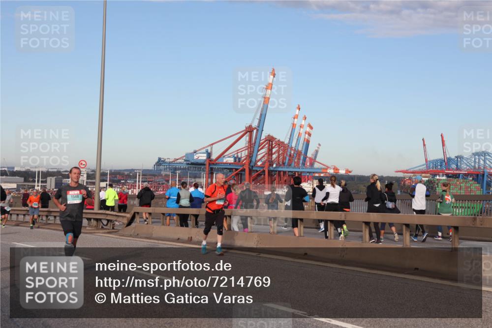 03.10.2024 - Köhlbrandbrückenlauf Matties Gatica Varas http://msf.ph/oto/7214769 03.10.2024 09:38:44 Position 2 1548 meine-sportfotos.de