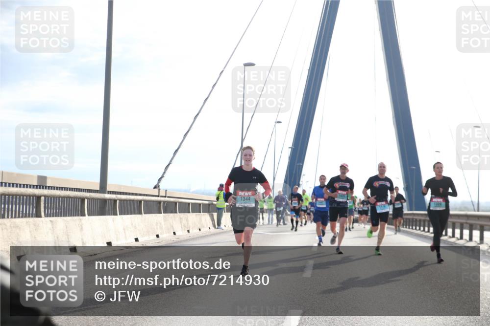 03.10.2024 - Köhlbrandbrückenlauf Jannik Wohlers http://msf.ph/oto/7214930 03.10.2024 09:21:59 Position 1 1344, 1447, 1425 meine-sportfotos.de