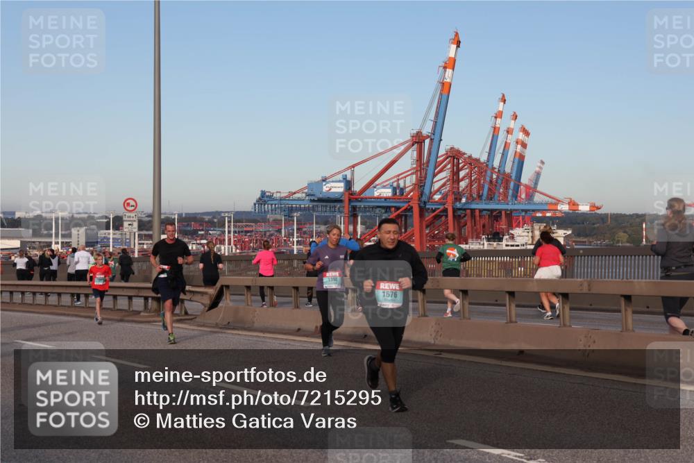 03.10.2024 - Köhlbrandbrückenlauf Matties Gatica Varas http://msf.ph/oto/7215295 03.10.2024 09:39:01 Position 2 500, 1, 1390, 1676 meine-sportfotos.de
