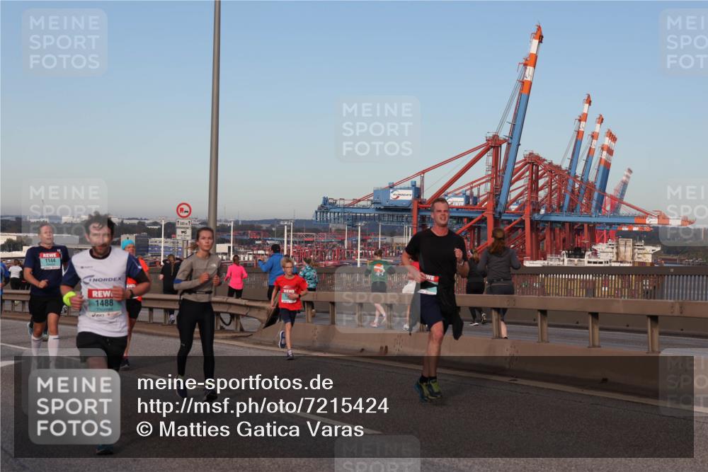 03.10.2024 - Köhlbrandbrückenlauf Matties Gatica Varas http://msf.ph/oto/7215424 03.10.2024 09:39:04 Position 2 1144, 1488, 1500, 1, 18 meine-sportfotos.de