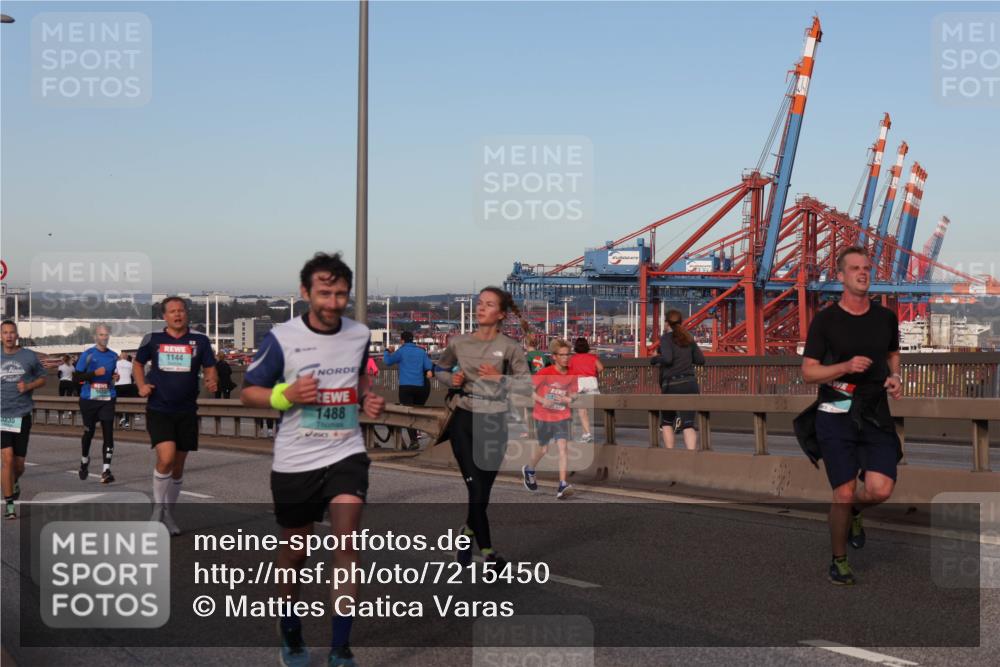 03.10.2024 - Köhlbrandbrückenlauf Matties Gatica Varas http://msf.ph/oto/7215450 03.10.2024 09:39:05 Position 2 1144, 1488 meine-sportfotos.de