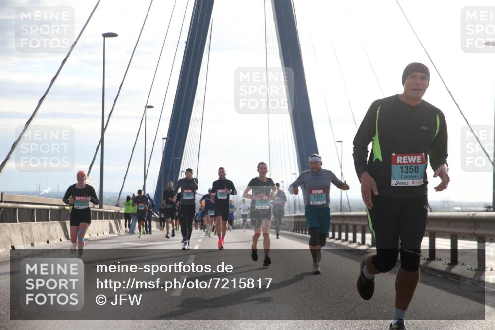 03.10.2024 - Köhlbrandbrückenlauf Jannik Wohlers http://msf.ph/oto/7215817 03.10.2024 09:22:19 Position 1 1112, 1350, 1026, 1415, 1321, 1370 meine-sportfotos.de