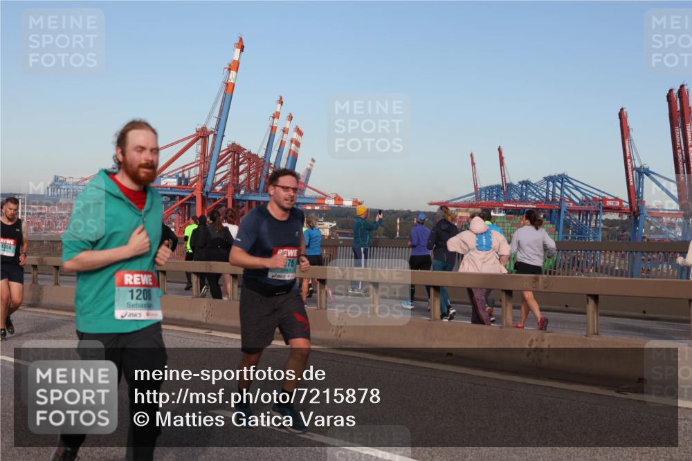 03.10.2024 - Köhlbrandbrückenlauf Matties Gatica Varas http://msf.ph/oto/7215878 03.10.2024 09:39:21 Position 2 1358, 1208, 76 meine-sportfotos.de