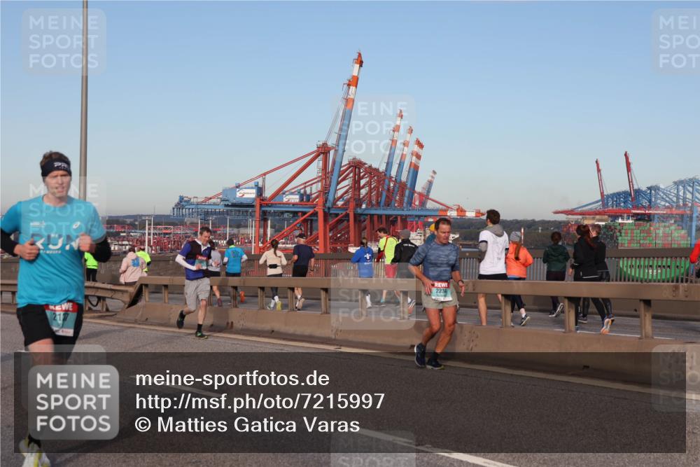 03.10.2024 - Köhlbrandbrückenlauf Matties Gatica Varas http://msf.ph/oto/7215997 03.10.2024 09:39:29 Position 2 2234 meine-sportfotos.de