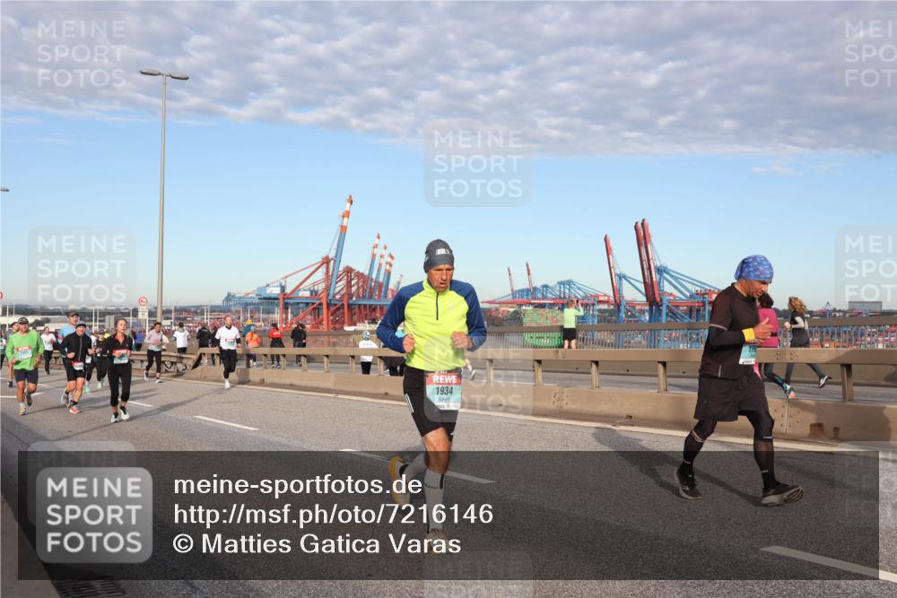 03.10.2024 - Köhlbrandbrückenlauf Matties Gatica Varas http://msf.ph/oto/7216146 03.10.2024 09:39:35 Position 2 1934 meine-sportfotos.de