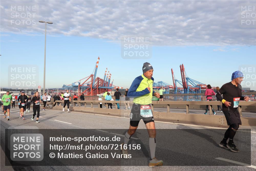 03.10.2024 - Köhlbrandbrückenlauf Matties Gatica Varas http://msf.ph/oto/7216156 03.10.2024 09:39:35 Position 2 1934, 1700 meine-sportfotos.de