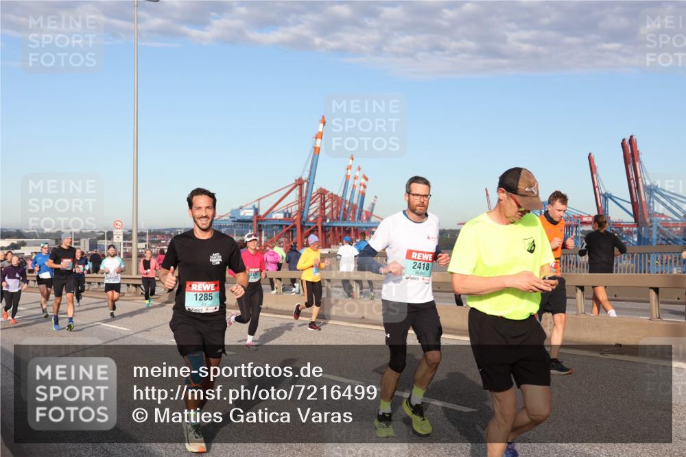 03.10.2024 - Köhlbrandbrückenlauf Matties Gatica Varas http://msf.ph/oto/7216499 03.10.2024 09:39:48 Position 2 1424, 2418, 1285 meine-sportfotos.de