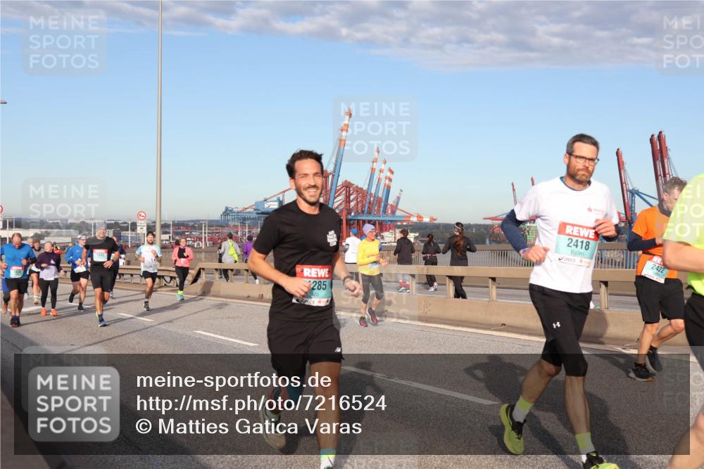 03.10.2024 - Köhlbrandbrückenlauf Matties Gatica Varas http://msf.ph/oto/7216524 03.10.2024 09:39:48 Position 2 1624, 1580, 285, 2418, 2422 meine-sportfotos.de