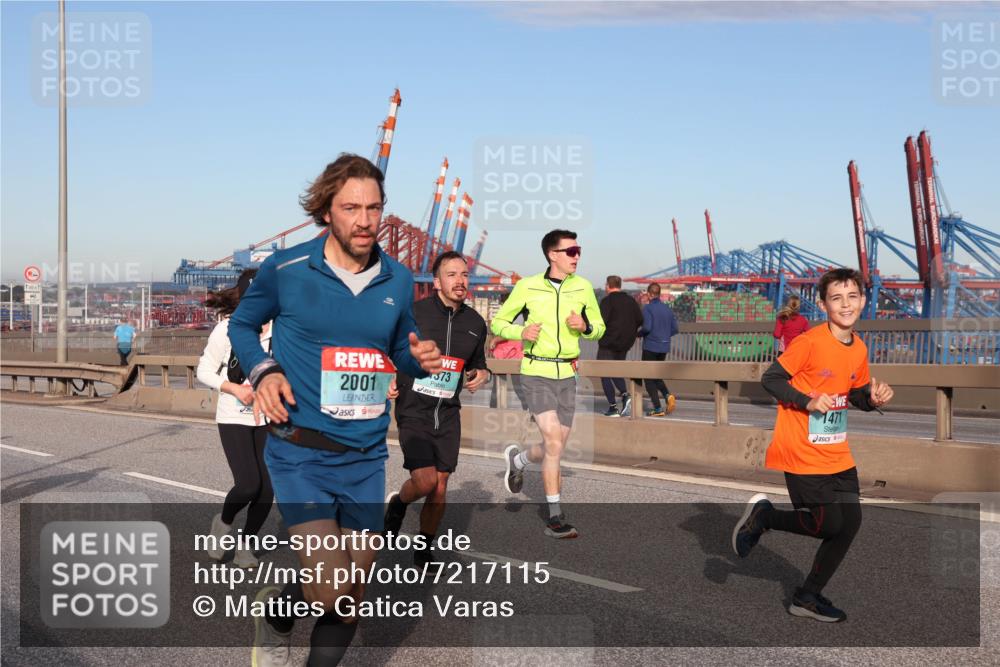 03.10.2024 - Köhlbrandbrückenlauf Matties Gatica Varas http://msf.ph/oto/7217115 03.10.2024 09:40:06 Position 2 500, 1, 2001, 573, 1471 meine-sportfotos.de