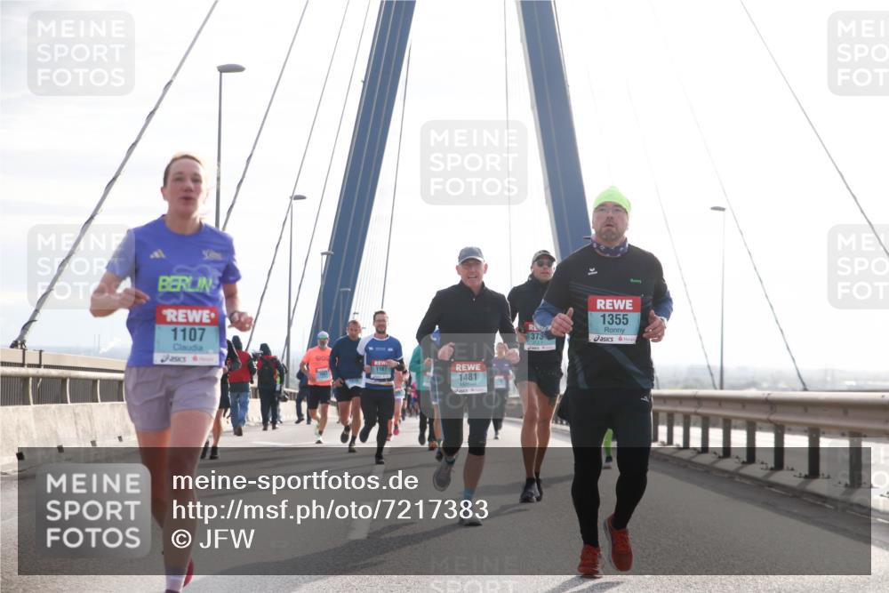 03.10.2024 - Köhlbrandbrückenlauf Jannik Wohlers http://msf.ph/oto/7217383 03.10.2024 09:22:43 Position 1 1107, 1167, 1481, 373, 1355 meine-sportfotos.de