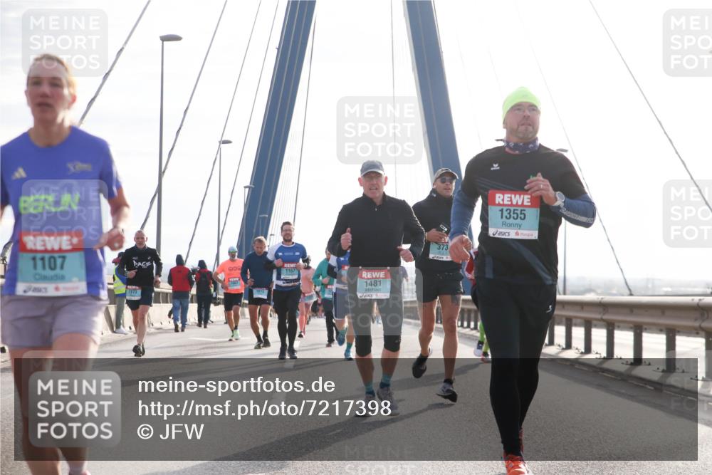 03.10.2024 - Köhlbrandbrückenlauf Jannik Wohlers http://msf.ph/oto/7217398 03.10.2024 09:22:44 Position 1 1107, 1173, 1615, 1167, 1481, 1, 1355, 373 meine-sportfotos.de