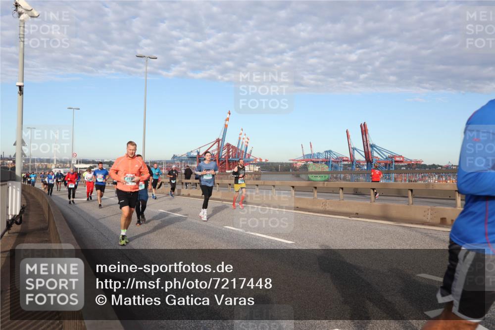 03.10.2024 - Köhlbrandbrückenlauf Matties Gatica Varas http://msf.ph/oto/7217448 03.10.2024 09:40:13 Position 2  meine-sportfotos.de