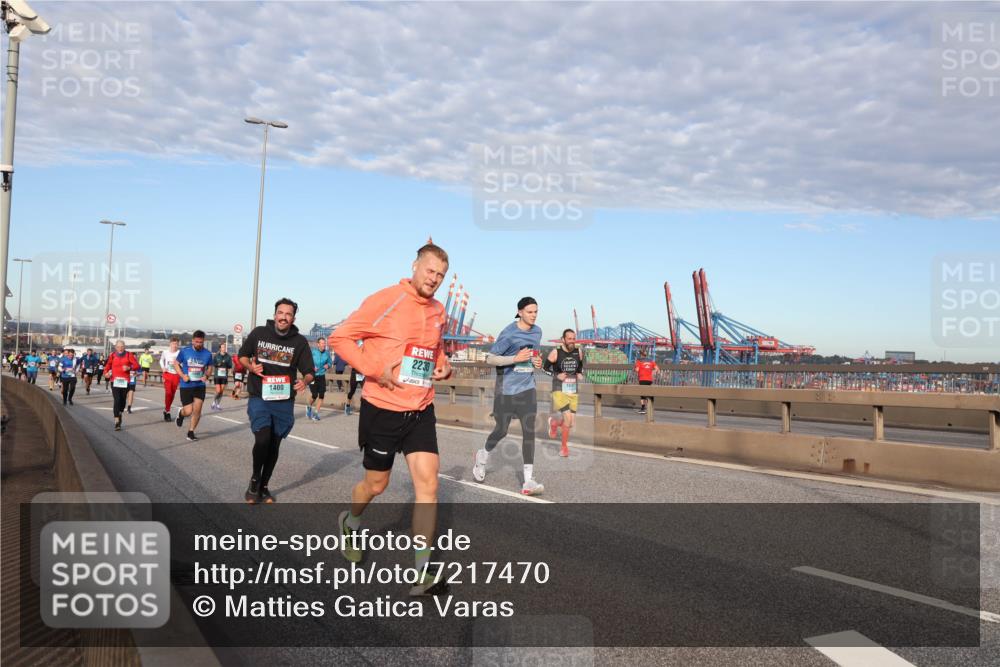 03.10.2024 - Köhlbrandbrückenlauf Matties Gatica Varas http://msf.ph/oto/7217470 03.10.2024 09:40:14 Position 2  meine-sportfotos.de