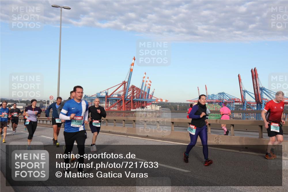 03.10.2024 - Köhlbrandbrückenlauf Matties Gatica Varas http://msf.ph/oto/7217633 03.10.2024 09:40:22 Position 2 1615, 1385, 2570, 1136, 1697 meine-sportfotos.de