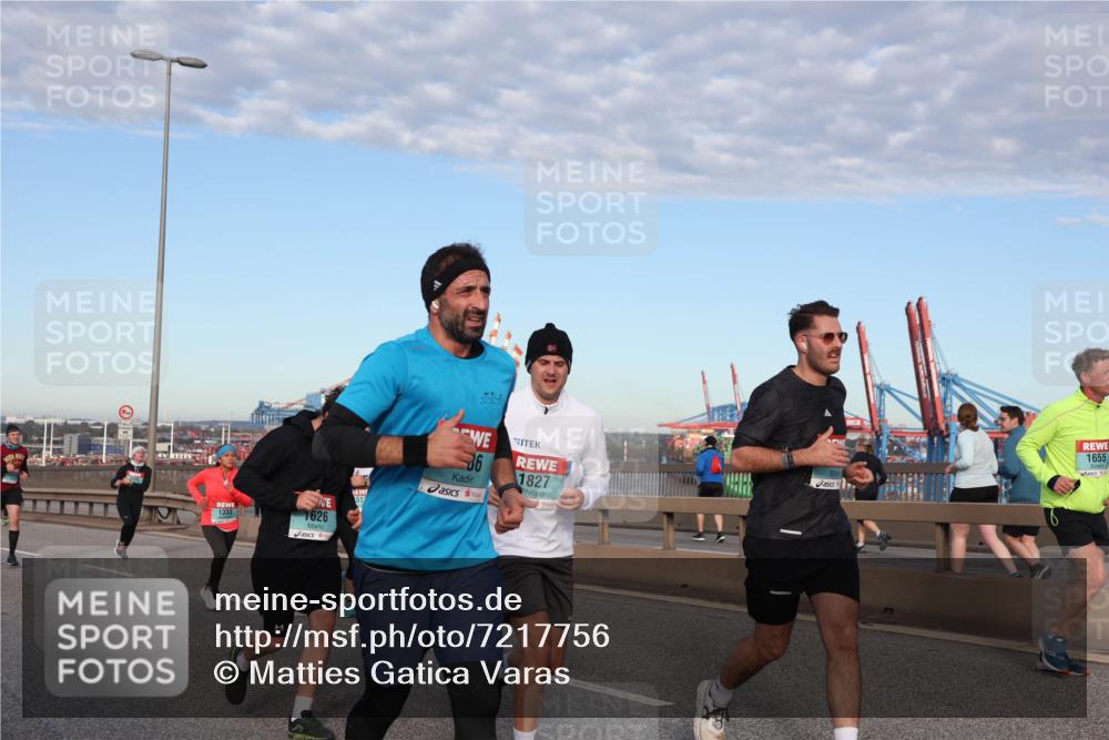 03.10.2024 - Köhlbrandbrückenlauf Matties Gatica Varas http://msf.ph/oto/7217756 03.10.2024 09:40:29 Position 2 1333, 1626, 36, 1827, 1655 meine-sportfotos.de