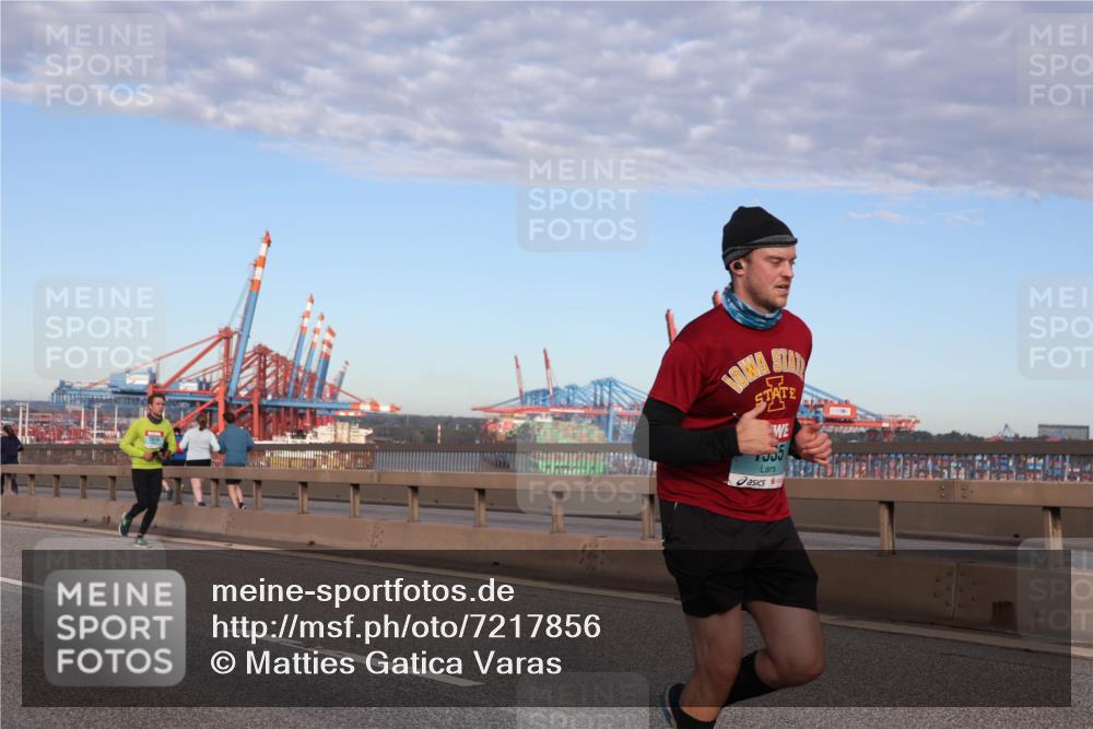 03.10.2024 - Köhlbrandbrückenlauf Matties Gatica Varas http://msf.ph/oto/7217856 03.10.2024 09:40:35 Position 2  meine-sportfotos.de