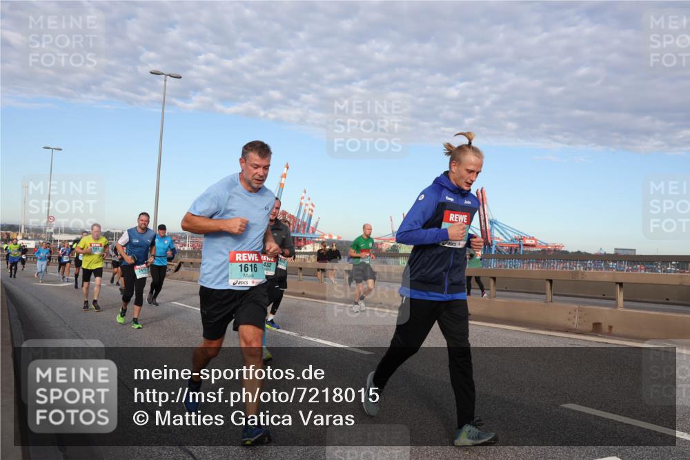 03.10.2024 - Köhlbrandbrückenlauf Matties Gatica Varas http://msf.ph/oto/7218015 03.10.2024 09:40:42 Position 2 1561, 2415, 1616, 432 meine-sportfotos.de