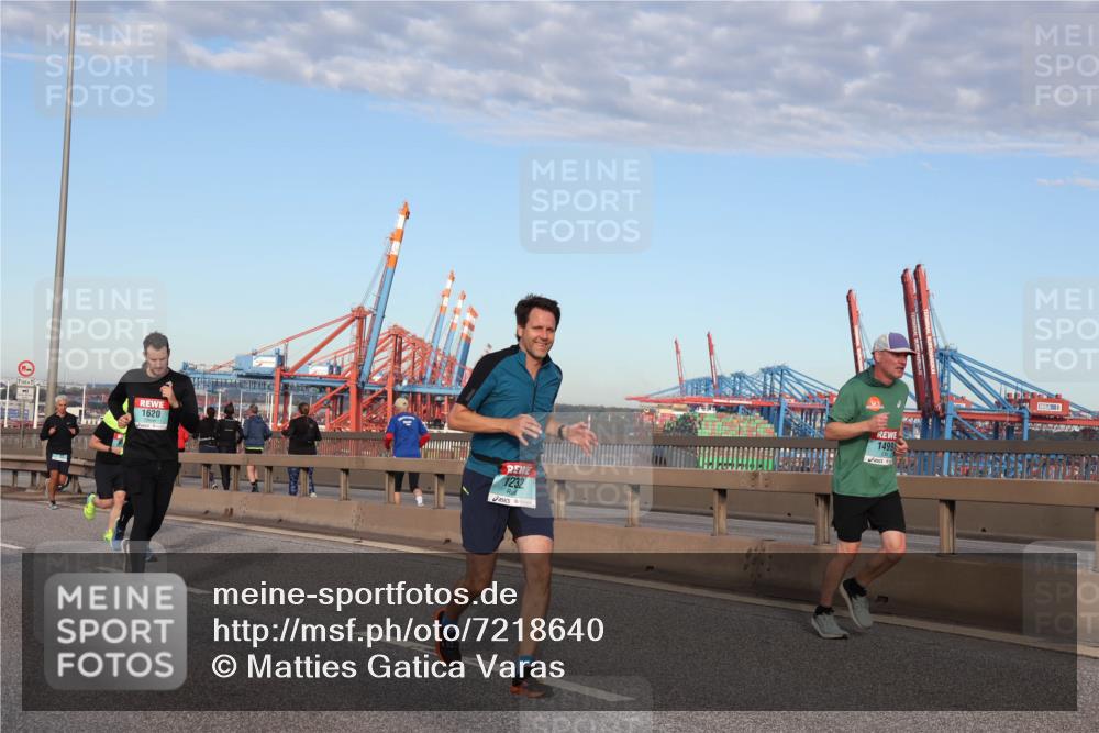 03.10.2024 - Köhlbrandbrückenlauf Matties Gatica Varas http://msf.ph/oto/7218640 03.10.2024 09:41:07 Position 2 1620, 1232, 1499 meine-sportfotos.de