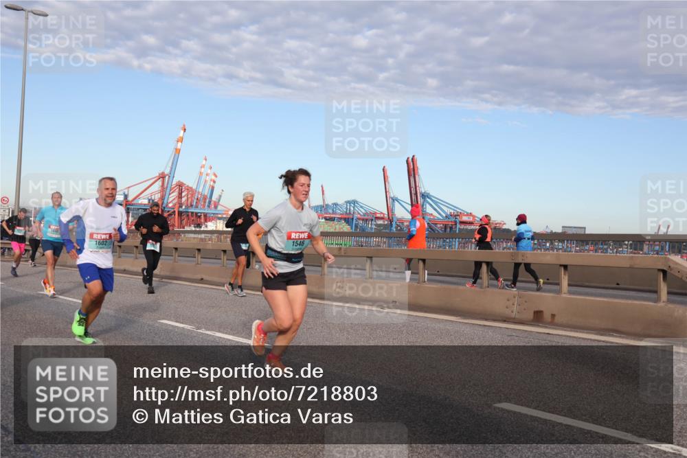 03.10.2024 - Köhlbrandbrückenlauf Matties Gatica Varas http://msf.ph/oto/7218803 03.10.2024 09:41:12 Position 2 1602, 1546 meine-sportfotos.de