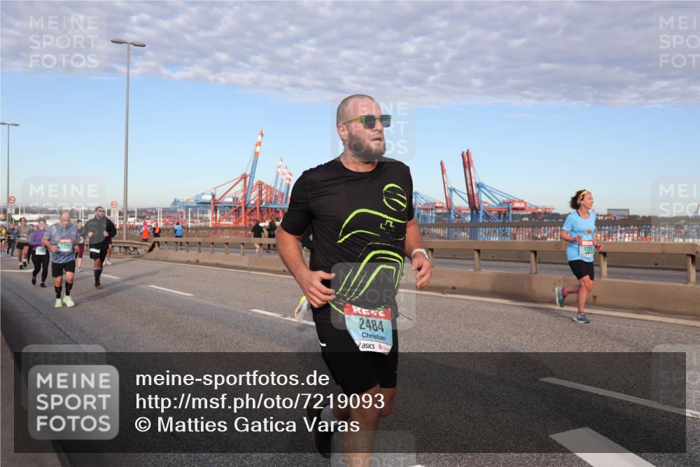 03.10.2024 - Köhlbrandbrückenlauf Matties Gatica Varas http://msf.ph/oto/7219093 03.10.2024 09:41:24 Position 2 1160, 1721, 2484 meine-sportfotos.de