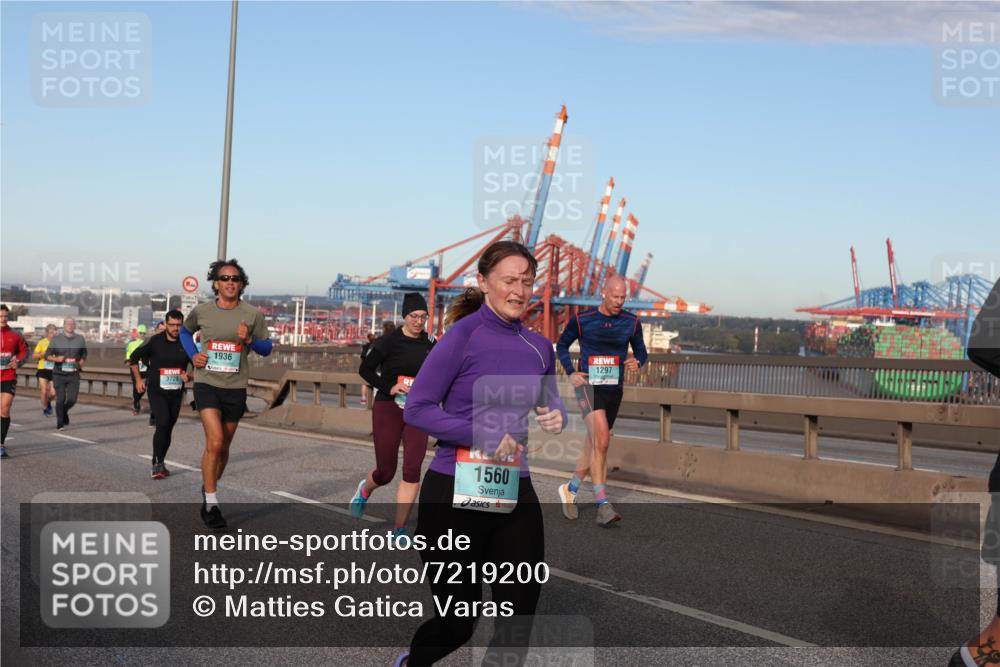 03.10.2024 - Köhlbrandbrückenlauf Matties Gatica Varas http://msf.ph/oto/7219200 03.10.2024 09:41:29 Position 2 3728, 1936, 1560, 1297 meine-sportfotos.de