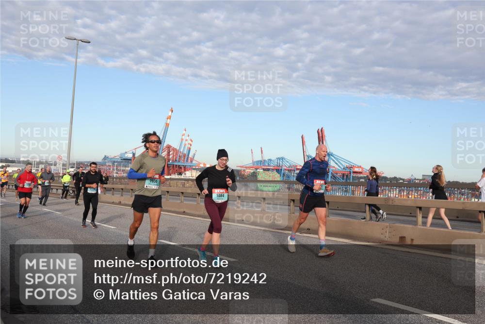 03.10.2024 - Köhlbrandbrückenlauf Matties Gatica Varas http://msf.ph/oto/7219242 03.10.2024 09:41:31 Position 2 1936, 1084 meine-sportfotos.de
