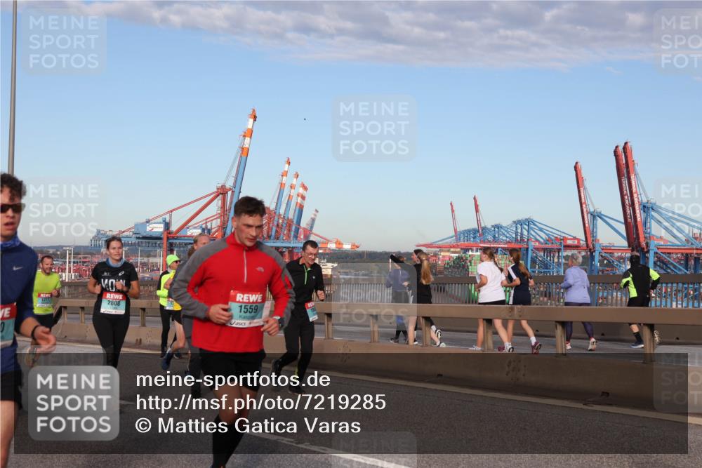 03.10.2024 - Köhlbrandbrückenlauf Matties Gatica Varas http://msf.ph/oto/7219285 03.10.2024 09:41:35 Position 2 1277, 2808, 1559 meine-sportfotos.de