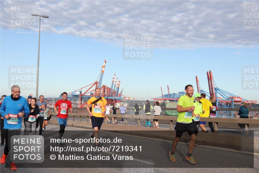 03.10.2024 - Köhlbrandbrückenlauf Matties Gatica Varas http://msf.ph/oto/7219341 03.10.2024 09:41:38 Position 2 1240, 1557, 2105, 3107, 1277, 171 meine-sportfotos.de