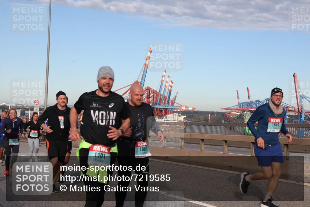 03.10.2024 - Köhlbrandbrückenlauf Matties Gatica Varas http://msf.ph/oto/7219585 03.10.2024 09:41:47 Position 2 1654, 1843, 65, 1101, 1062, 1649 meine-sportfotos.de