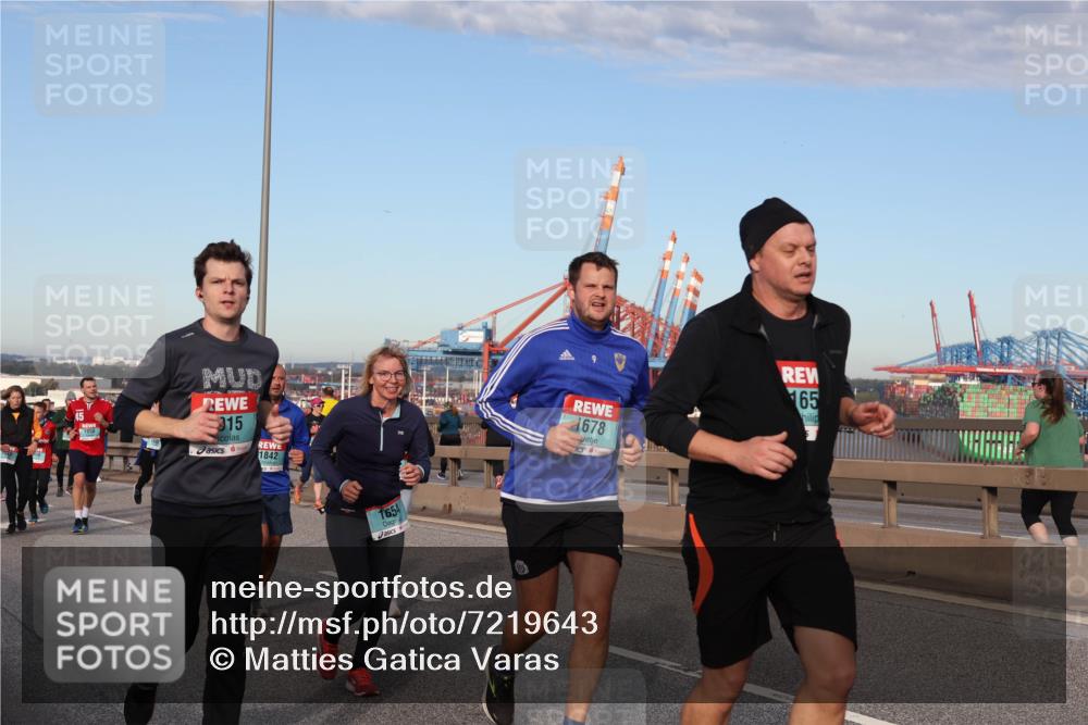 03.10.2024 - Köhlbrandbrückenlauf Matties Gatica Varas http://msf.ph/oto/7219643 03.10.2024 09:41:49 Position 2 1050, 315, 1842, 1654, 1678, 165 meine-sportfotos.de